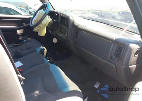 2003 Chevrolet Silverado 1500 from USA, damaged, VIN 1GCEK19V43E364529